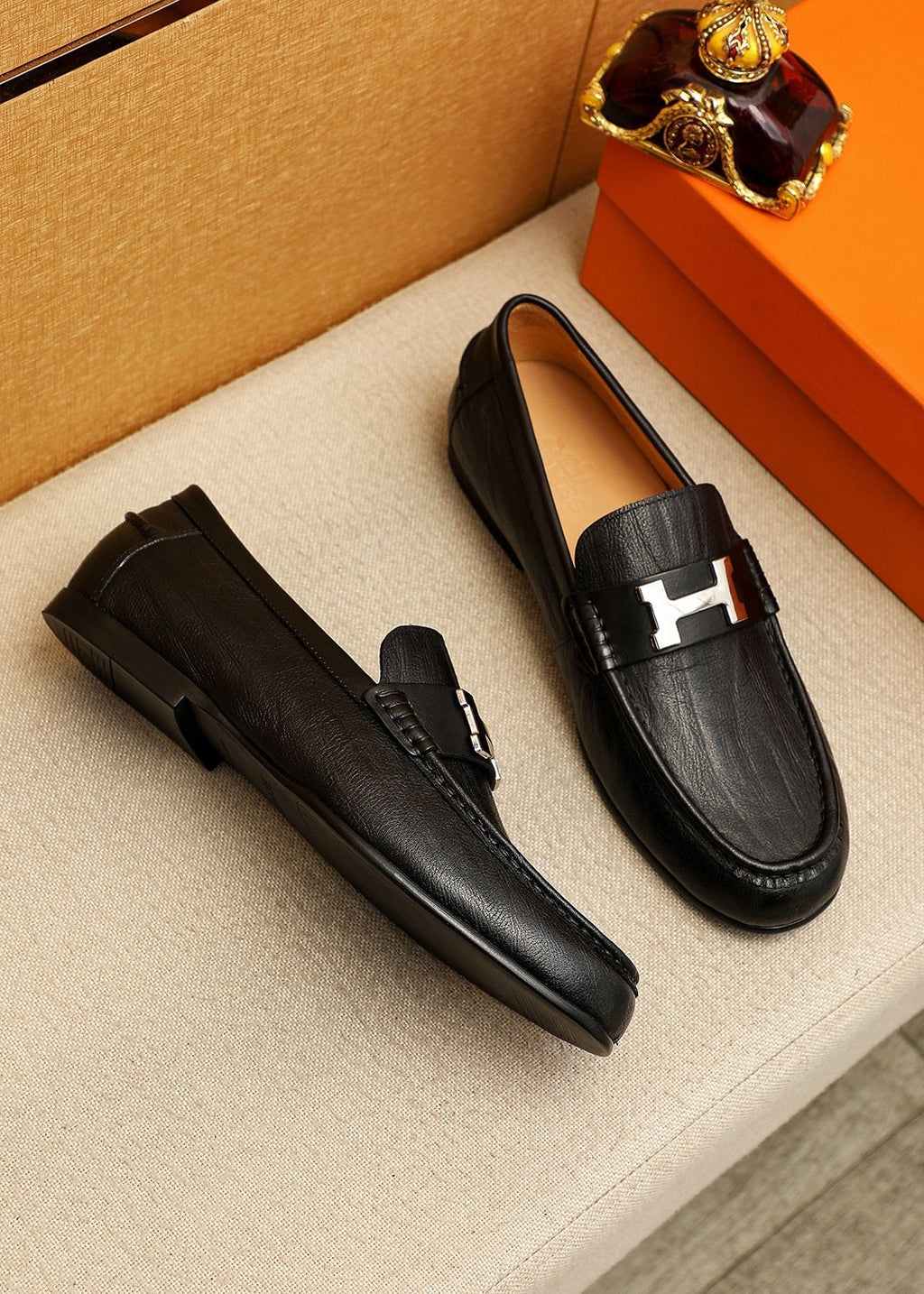 Hermès Black H-Hardware Loafers - Leather Lining